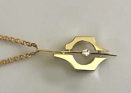 Gold Pendant 9 Ct Solid Yellow Gold With a Simulated Diamond