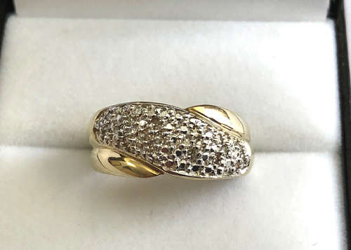 9 Ct Solid Gold Genuine Diamond Ring, .30 ct pave set Diamonds