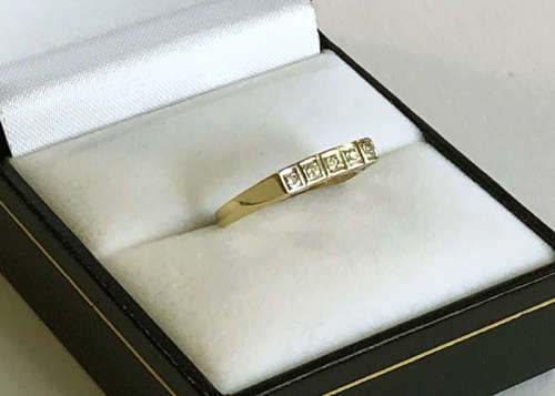 18 CT SOLID GOLD DIAMOND ETERNITY RING, 0.10 GENUINE DIAMONDS