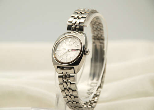 Vintage Ladies Seiko Automatic Watch, High Beat, 17 Jewels, Day and Date, Perfect Working Conditions