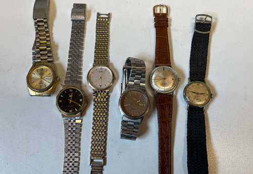 Six Vintage Watches,Seiko, Orient, Osco, Citizen for spares or repairs