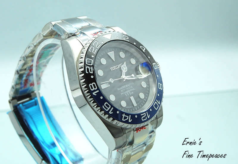 Marine Master 300M Automatic Watch, Seiko NH35 Movement, Batman Ceramic Bezel, Brand New