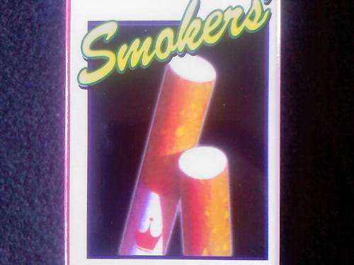 Wipe off stain Smokers Toothbrush and toothpaste