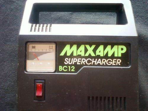 Maxamp Battery Supercharger BC12