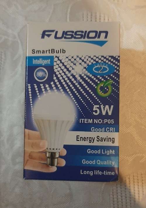 Intelligent 5W Smartbulb Rechargeable Loadshedding Bulb E27 1 box, energy saving
