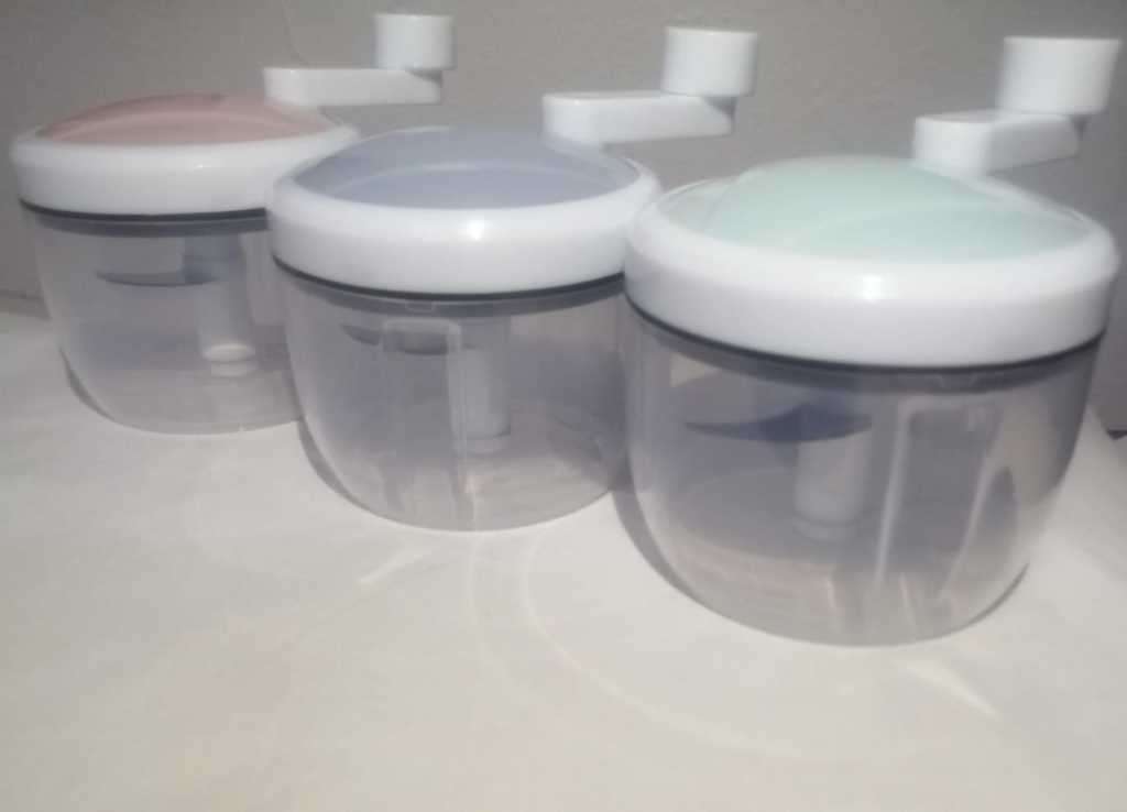 Veg Chopper, Garlic & Onion Crusher, Stainless Steel Blades, Removable blades & handle, safety clip