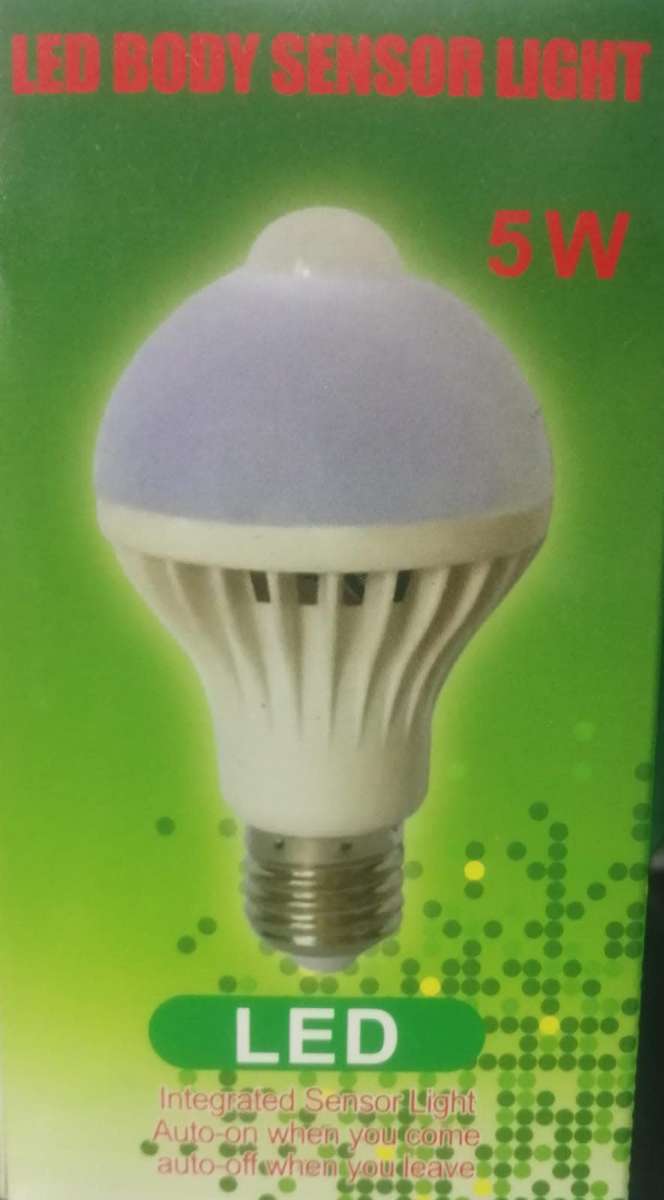 LED Body Sensor Light 5W, Auto-On with body movement, auto-off when you leave