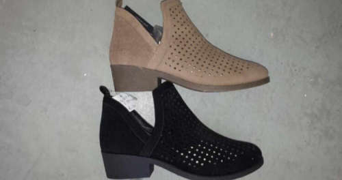 Ladies shoes