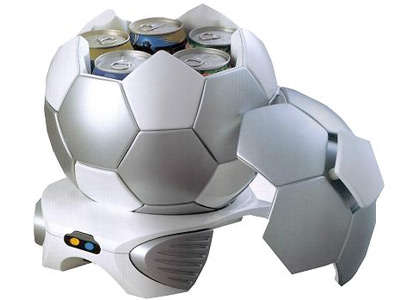 CAR FRIDGE HEATING AND COOLING