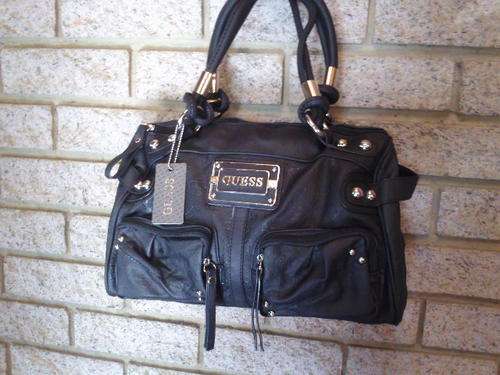 LATE ENTRY 100% Authentic Guess Handbag - Money back guarantee !!!