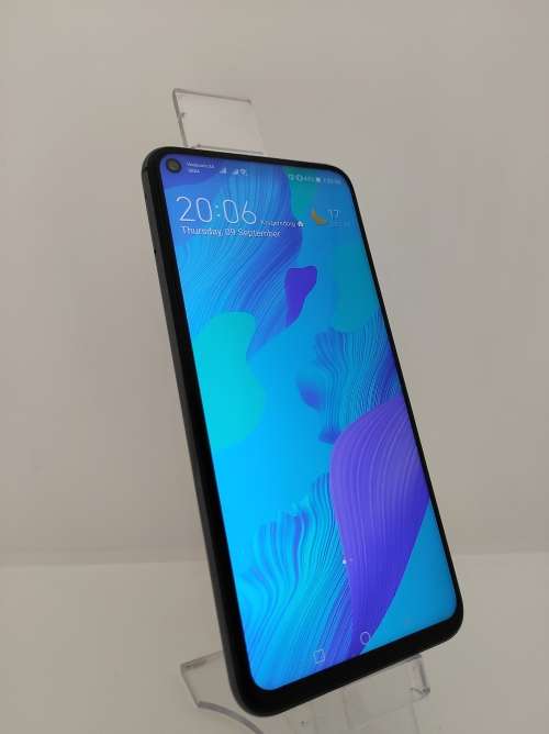 Huawei Nova 5t ,Dual Sim, 8gig ram,128gig,Local Stock, Like new