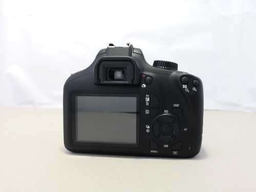 Brand New Never Used Canon Digital Camera 4000D kit