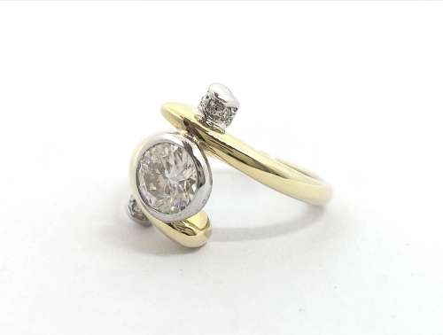 "R25 080" Brand New Solid 9ct Gold Handmade Ladies Moissanite and Natural Diamonds Designer Ring