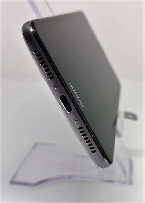Like New Huawei Mate 9 64gig - Single Sim - 4gb ram 64gig memory Single sim - Model - MHGA-L09