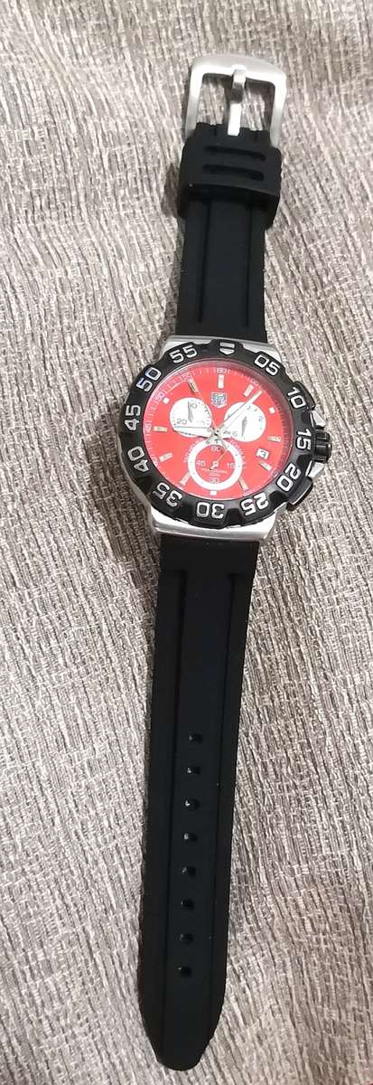 Wow !!! Pre Owned Gents Tag Chronograph Watch Replacement Rubber Strap - Very Stylish !!!