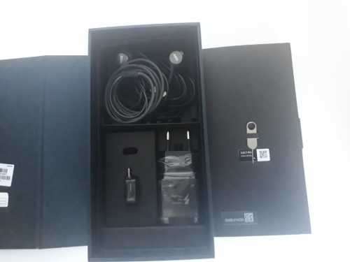 Wow!!! Samsung Galaxy S9 plus 128gig, still like new with box and all accessories, local stock