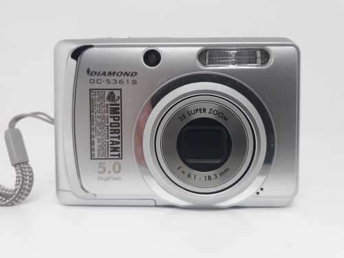 Diamond 5 Megapixel Digital Camera with bag, working condition!!