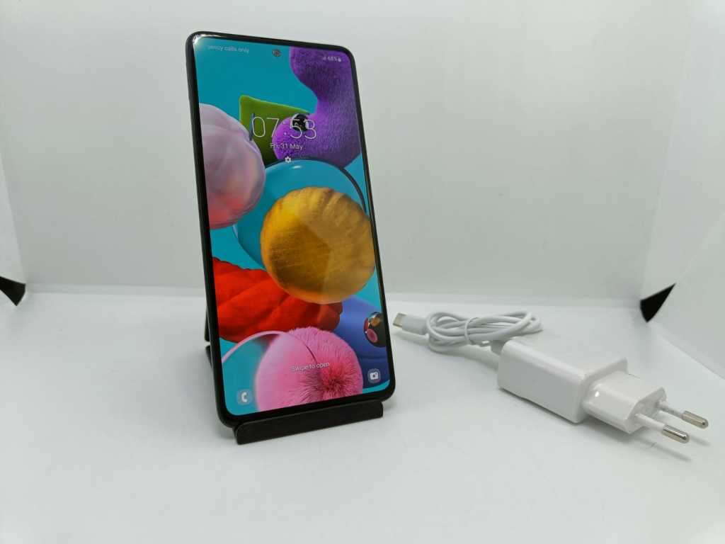 Samsung Galaxy A51 Cellphone, Dual Sim, 128gig, 4gig Ram, Local Stock