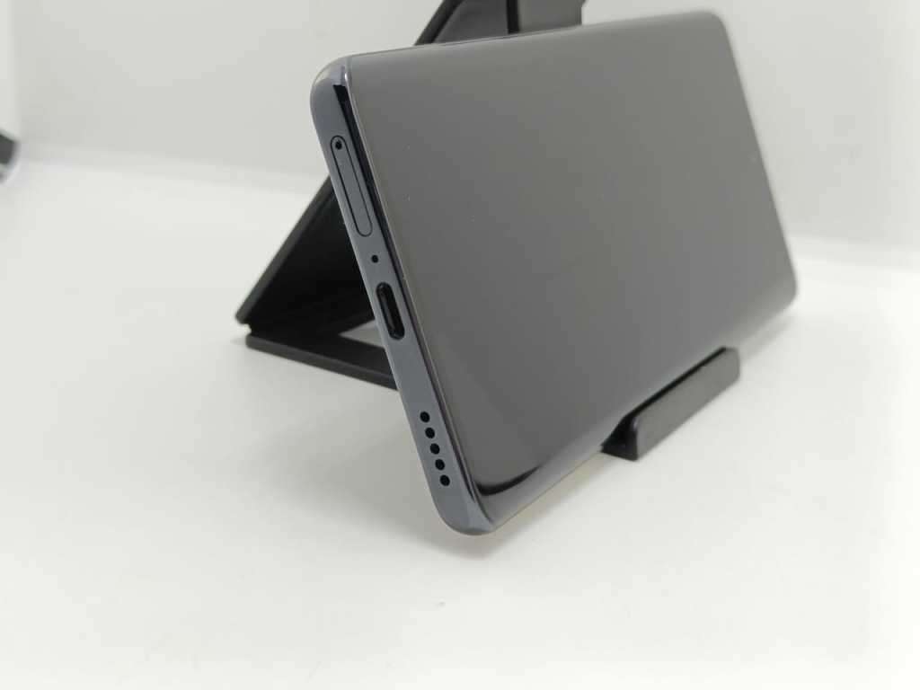 Honor X9B 5g ellphone, Like New, 256gig, 12gig Ram, Dual Sim, Open to All Networks