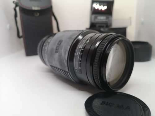 WOW!!! NO RESERVE - CLASSIC MINOLTA FILM CAMERA - COLLECTORS ITEM COMPLETE, AS PER PICTURES!!!