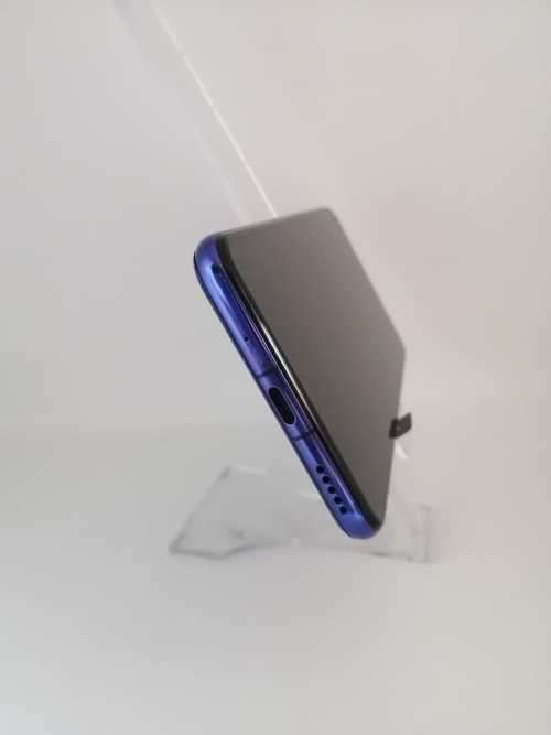 Wow!! Huawei Nova 5t, 128gig, 8gig ram, super fast, like New, with all Accessories!!!