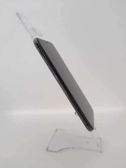 Apple Iphone XS 64gig ,Like Brand New. with Box and all accessories included