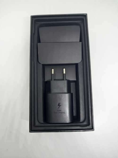 R1 Start - Samsung Galaxy Note 10, 256gig, 8gig ram, with S - pen, Local Stock, single sim