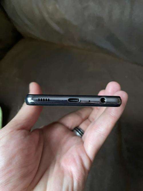 Samsung Galaxy A52 ,128gig ,Dual Sim, complete with box