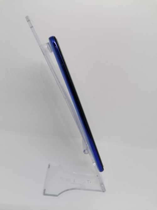 Samsung Galaxy A70, Singe sim ,with box and charger ,open to all networks