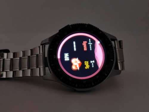 Smart Watch for Android or iPhone, Awesome Features, Changes Faces everything.