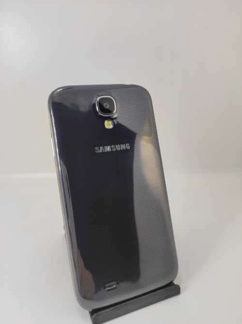 Samsung Galaxy S4, 32gig memory, Singel SIM, Local Stock with box complete.