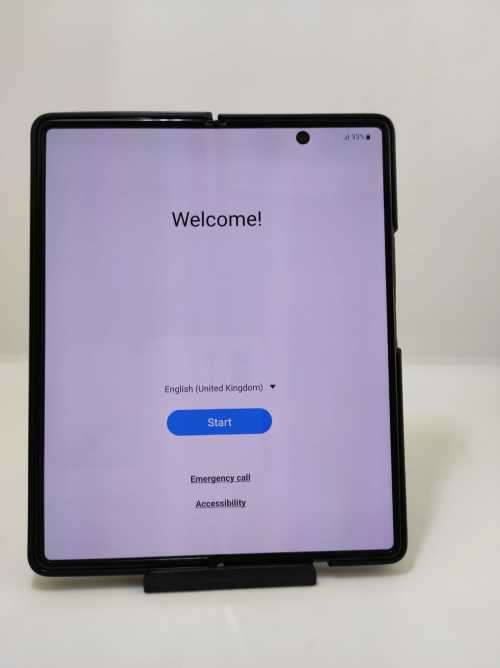 R1 Start - Samsung Galaxy Z Fold 2 5g, Local Stock, Dual SIM, Awesome Phone, See Full Description!!!