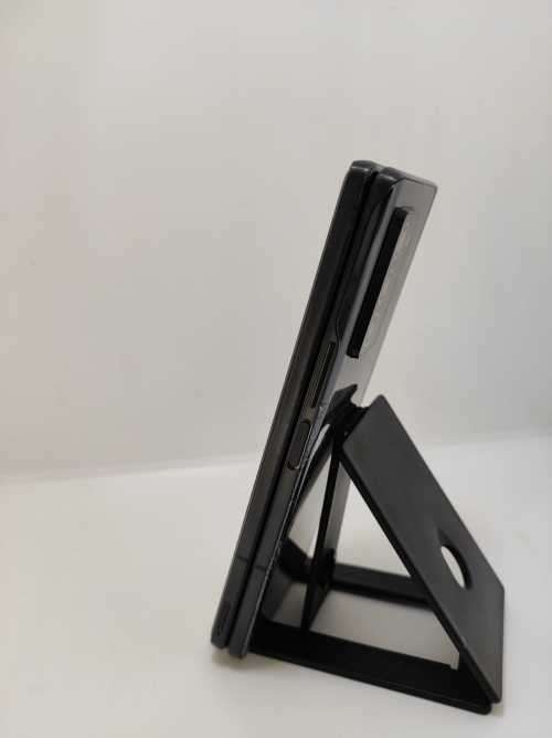 R1 Start - Samsung Galaxy Z Fold 2 5g, Local Stock, Dual SIM, Awesome Phone, See Full Description!!!