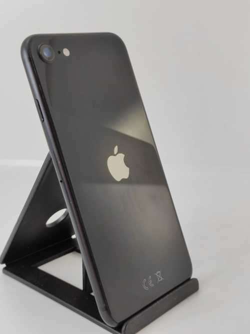 Apple iPhone SE, 2020 Edition, 64gig gig, Like New, Box and all accessories incl, local stock!!