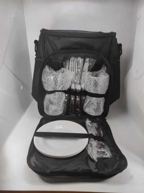 2pcs Picnic and Cooler bag set, See pictures !!!