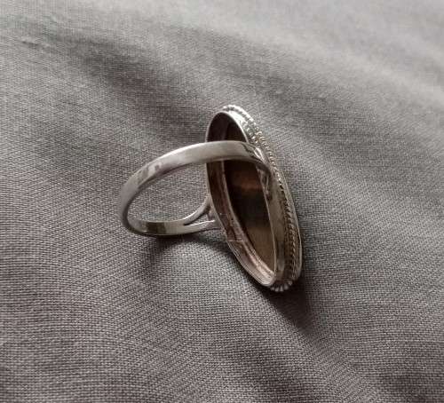 Solid 925 Silver Vintage Ladies Ring With Tigers eye stone