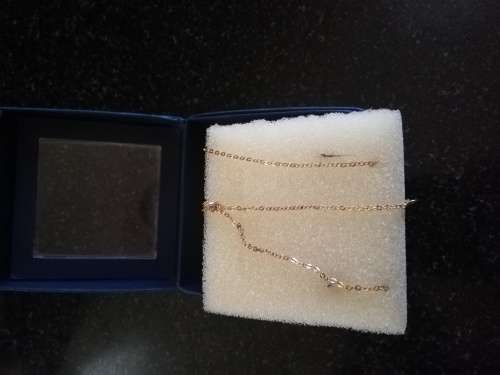 Vintage Ladies Chain, pendant and Earing set. With blue Saphire and cubics