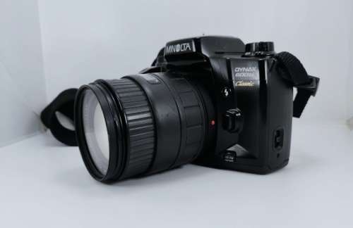 Minolta Dynax 600si Classic SLR Film Camera, Loads of Extras, Extra Lens, see full Description!!