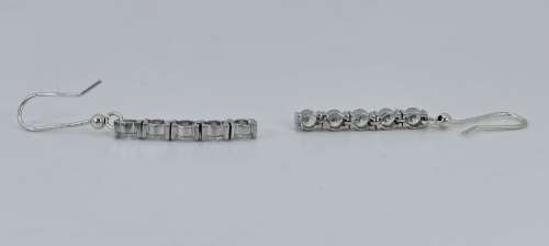 Solid Silver 925 Earring Set, Drop Style, with Top White Gemstones set.