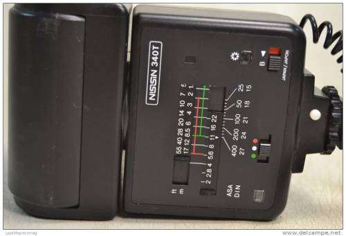 Nissin 340T flash with diffusers of different colour - tested