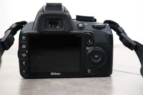 Nikon D3100, 18-55mm VR Kit Lens - 1 Yr Nikon Warranty