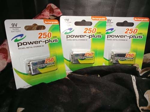 9V Rechargeable Battery 250mah PLEASE NOTE BID IS FOR 1 X BATTERY