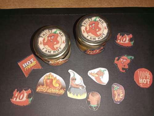 Worlds 4 Hottest Chilies in A 30ml TUB HOT AS HELL CHILLIE SAUCE