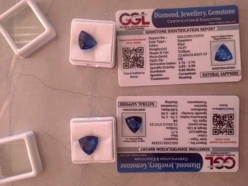 2 PIECES Loose Gemstone 8 to 11 Ct Certified Natural Blue Sapphire Pair Trillion Shape