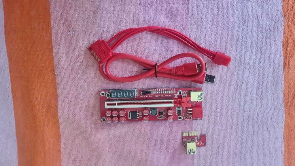 Pro PCIE - Riser 6Pin with temperature and voltage detection