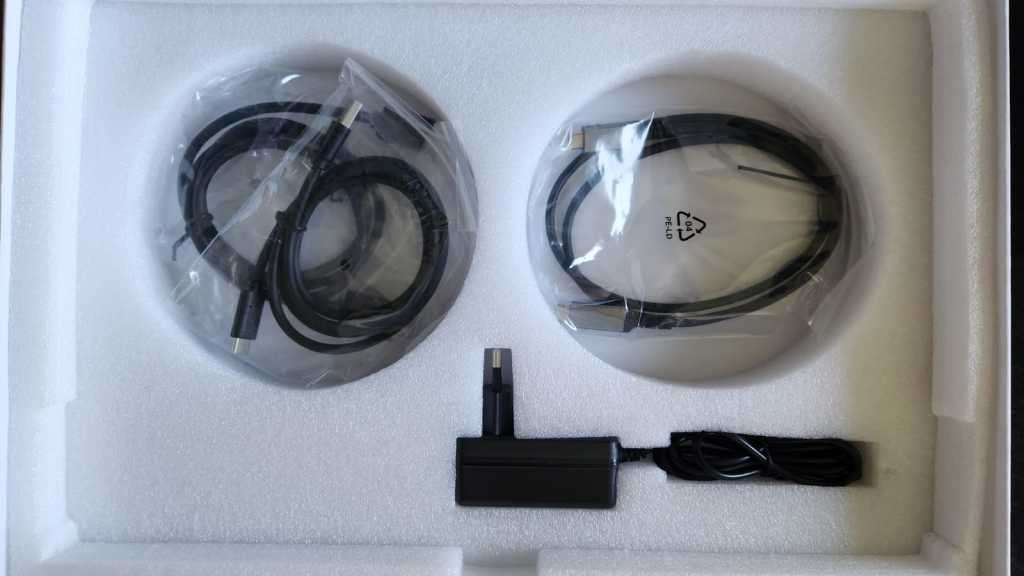 4K  15.6`` Portable Monitor