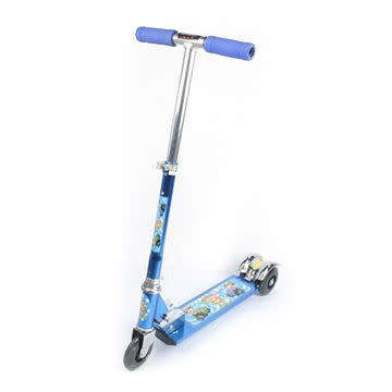 Small Size 3 Wheel Scooter