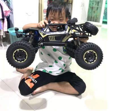 Extra Large Off-road Tracer Rock Crawler  Climbing Scale 1:8