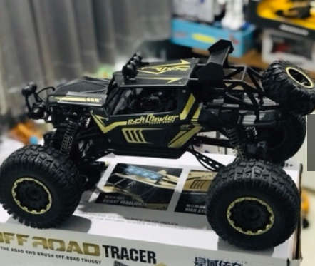 Extra Large Off-road Tracer Rock Crawler  Climbing Scale 1:8