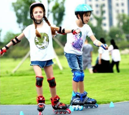 Kids Protective Gear Pads Plus Free Helmet {Blue}